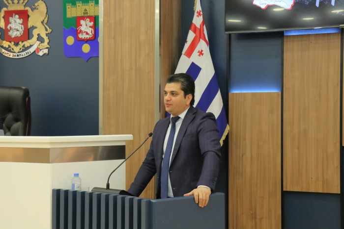 აჭარის უმაღლეს საბჭოში, „მინისტრის საათის“ ფორმატში, ფინანსთა და ეკონომიკის მინისტრს - ჯაბა ფუტკარაძეს მოუსმინეს