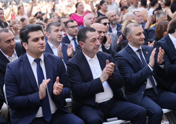 „ოცნების ქალაქში“ მცხოვრებლებს ახალი ბინები გადაეცათ