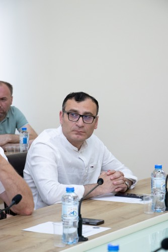      საფინანსო-საბიუჯეტო და ეკონომიკურ საკითხთა კომიტეტში „ბათუმის ბულვარის“ დირექტორის ანგარიში მოისმინეს 