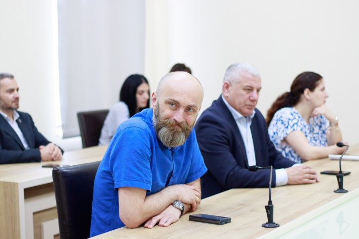 ბიუროს სხდომა