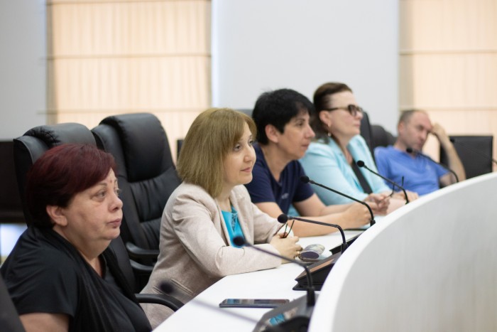 სამუშაო შეხვედრა კვლევითი საქმიანობის გაძლიერების თაობაზე