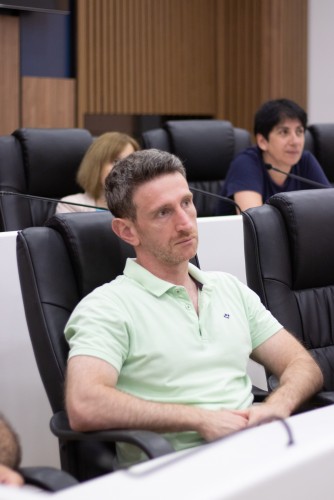 სამუშაო შეხვედრა კვლევითი საქმიანობის გაძლიერების თაობაზე