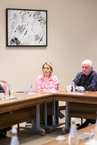 სამუშაო შეხვედრა კვლევითი საქმიანობის გაძლიერების თაობაზე