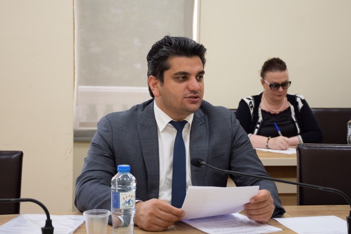 წამყვან კომიტეტში კორექტირებულ ბიუჯეტს მხარი დაუჭირეს