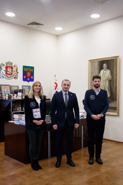 დავით გაბაიძე საერთაშორისო რესპუბლიკური ინსტიტუტის სადამკვირვებლო მისიის წარმომადგენლებს შეხვდა