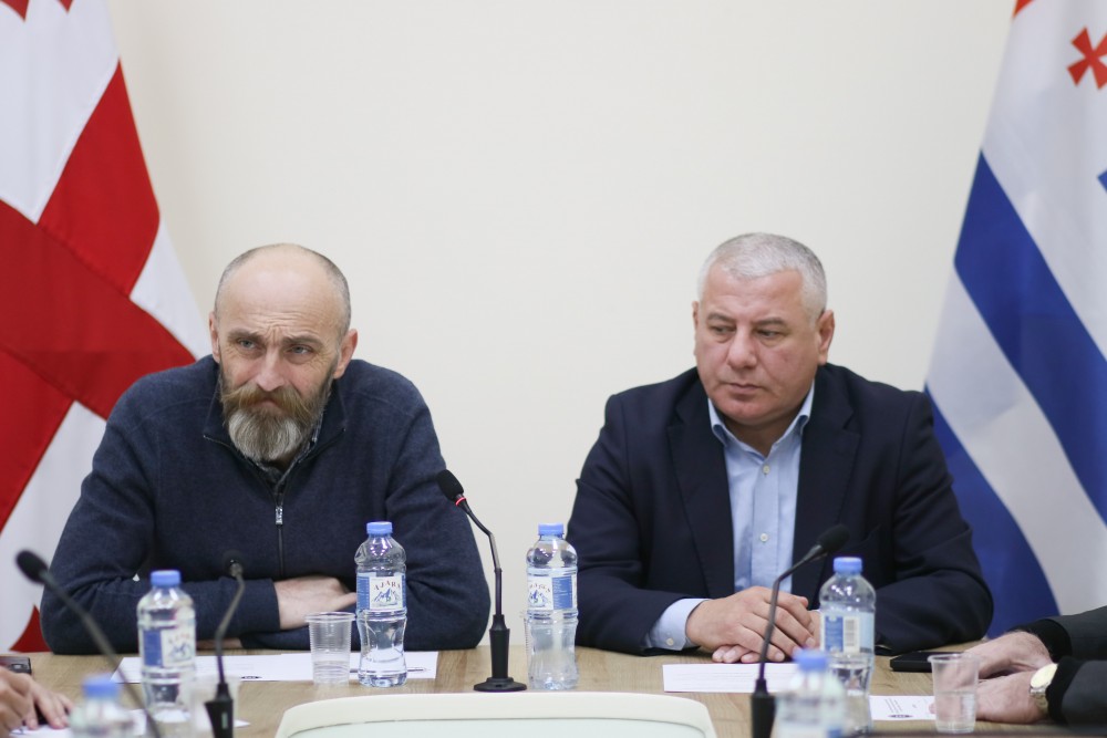 კომიტეტების ერთობლივ სხდომაზე აჭარის 2025 წლის რესპუბლიკური ბიუჯეტის პროექტი განიხილეს