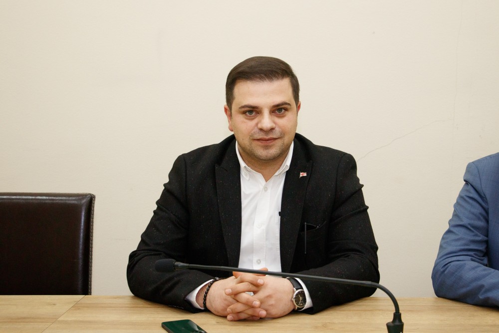 ბიუროს სხდომა