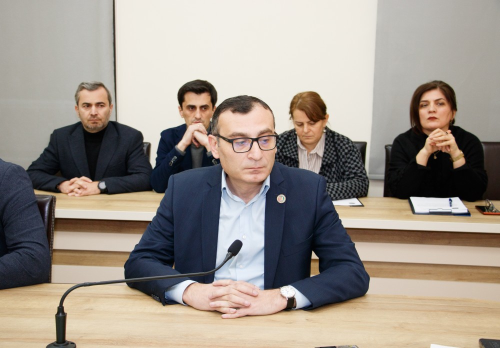 ბიუროს სხდომაზე 19 დეკემბრის პლენარული სხდომის დღის წესრიგი განსაზღვრეს