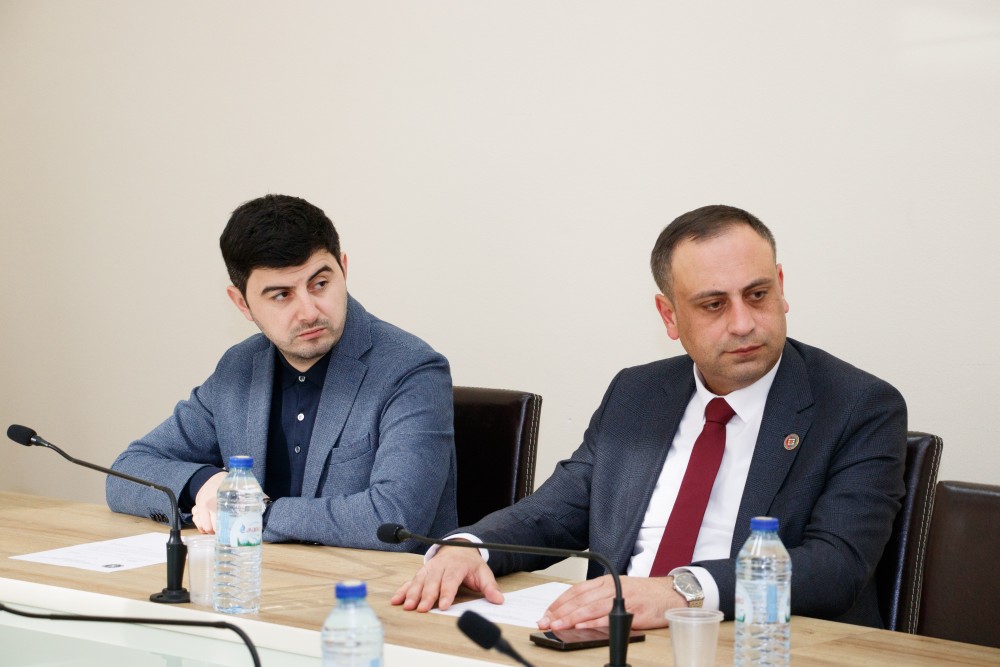 საფინანსო-საბიუჯეტო და ეკონომიკურ საკითხთა კომიტეტის სხდომაზე ორი ანგარიში მოისმინეს