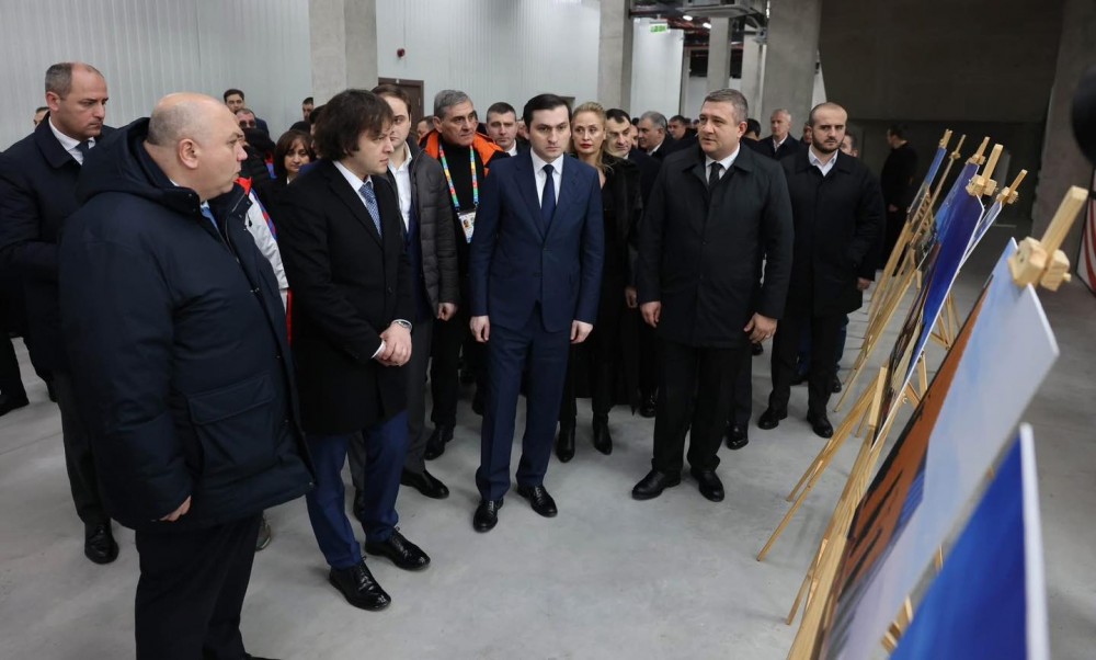 ბათუმში, 1500 მაყურებელზე გათვლილი, საერთაშორისო სტანდარტების ყინულის სასახლე გაიხსნა.