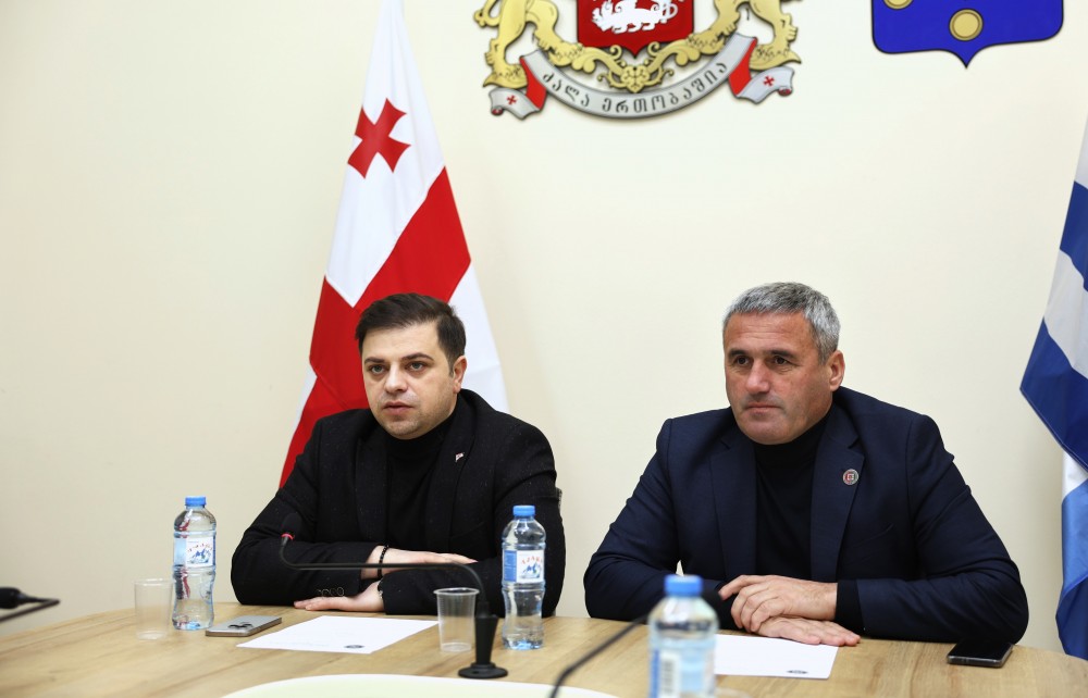 კომიტეტების ერთობლივ სხდომაზე 2025 წლის კორექტირებული რესპუბლიკური ბიუჯეტის პროექტი განიხილეს