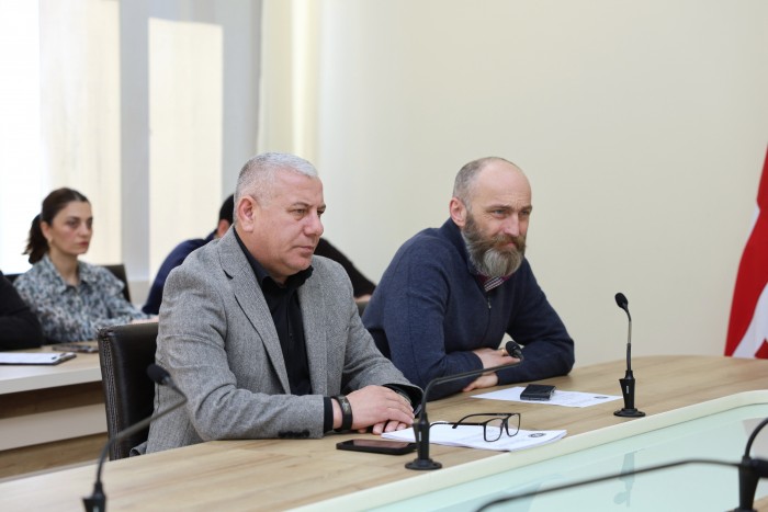 საკონსტიტუციო, იურიდიულ და საპროცედურო საკითხთა  კომიტეტის სხდომა