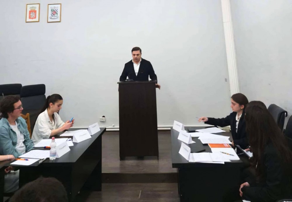  ცოტნე ანანიძე -  დებატები მნიშვნელოვანია თქვენი სამომავლო განვითარებისთვის