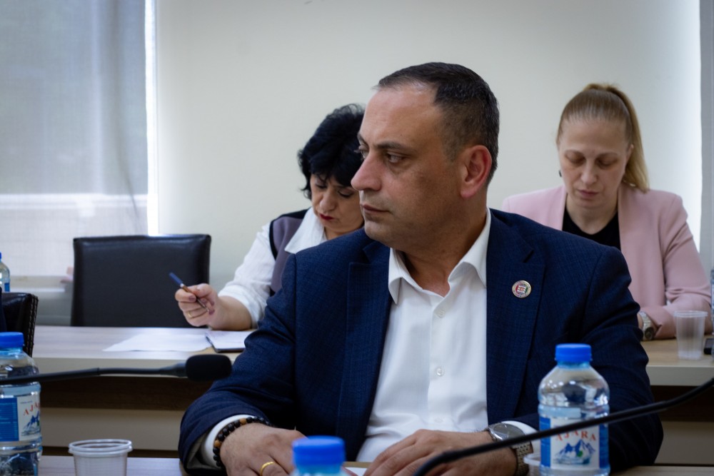 კომიტეტებში აჭარის საშუალოვადიან სამოქმედო გეგმას (2026-2029 წლები) განიხილავენ