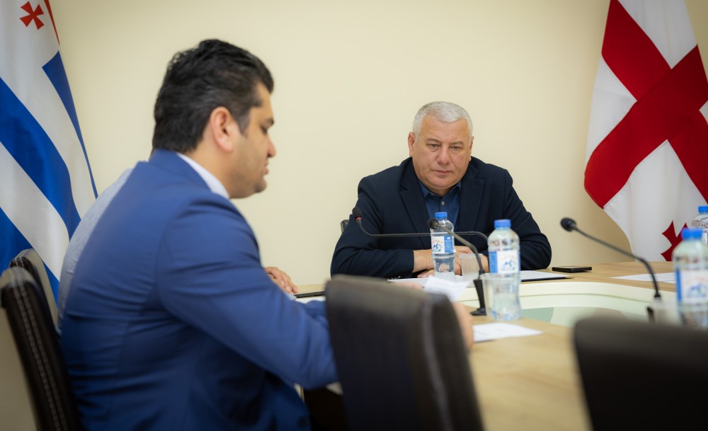 აგრარულ და გარემოს დაცვის საკითხთა კომიტეტის სხდომა