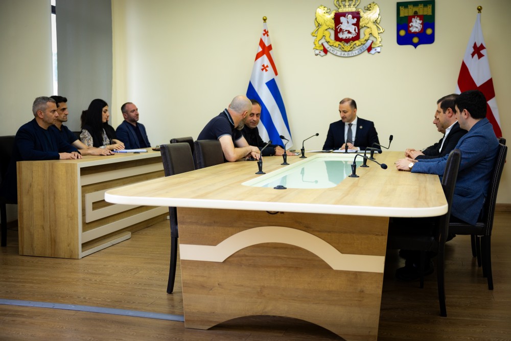  ბიუროს სხდომა