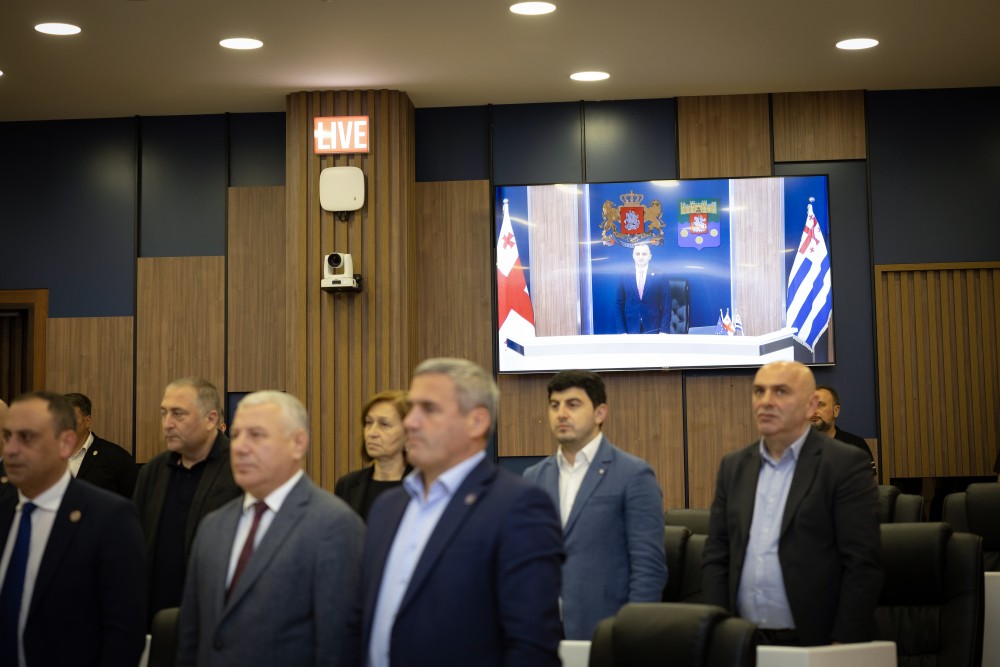 პარტია „გახარია საქართველოსთვის“ წევრებს სადეპუტატო უფლებამოსილება ვადამდე შეუწყდათ