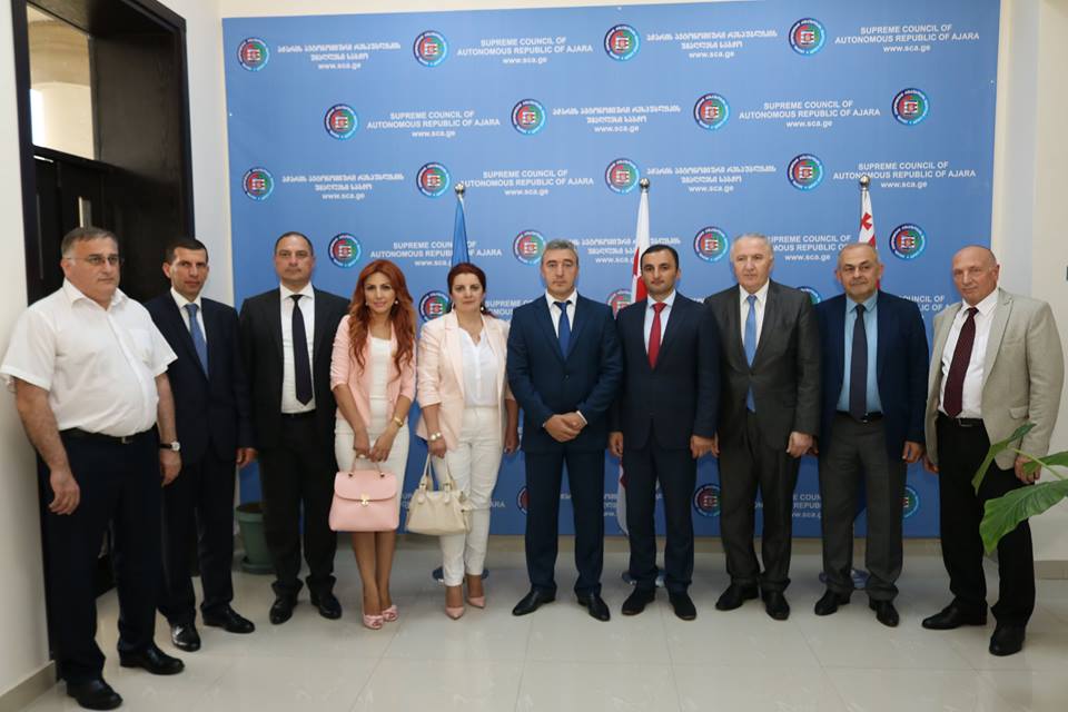 დავით გაბაიძემ ლორეს ოლქის დელეგაციას უმასპინძლა