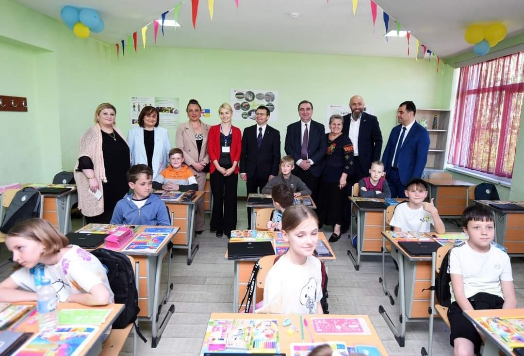 ბათუმის მე-20 საჯარო სკოლაში სწავლების უკრაინულენოვანი სექტორი ამოქმედდა