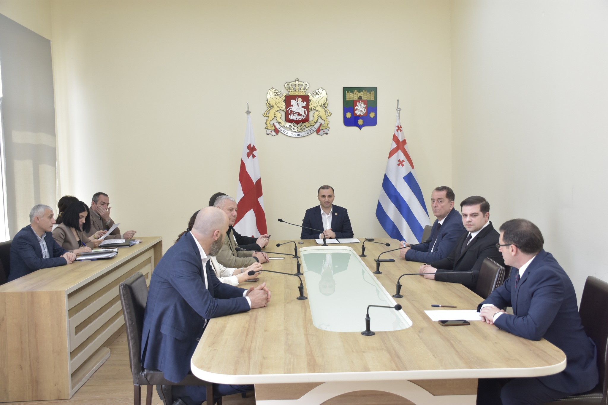 ბიუროს სხდომა