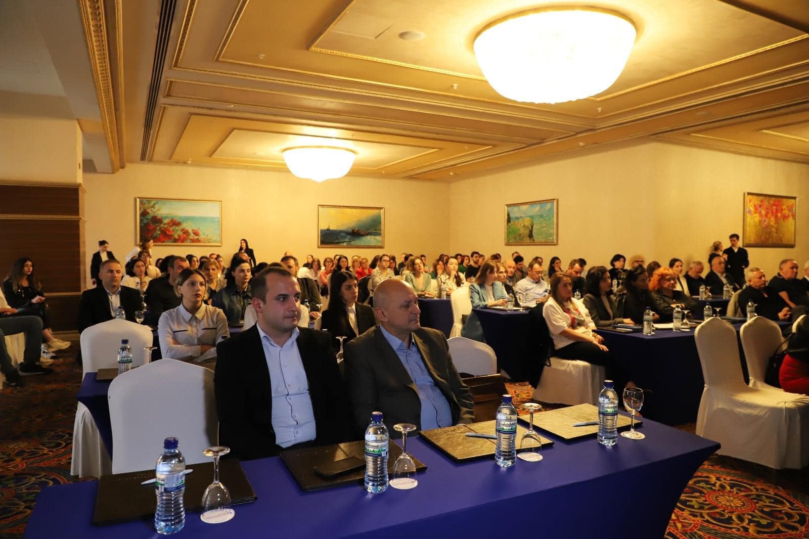 საინფორმაციო შეხვედრა საჯარო და კერძო სექტორის წარმომადგენლებთან