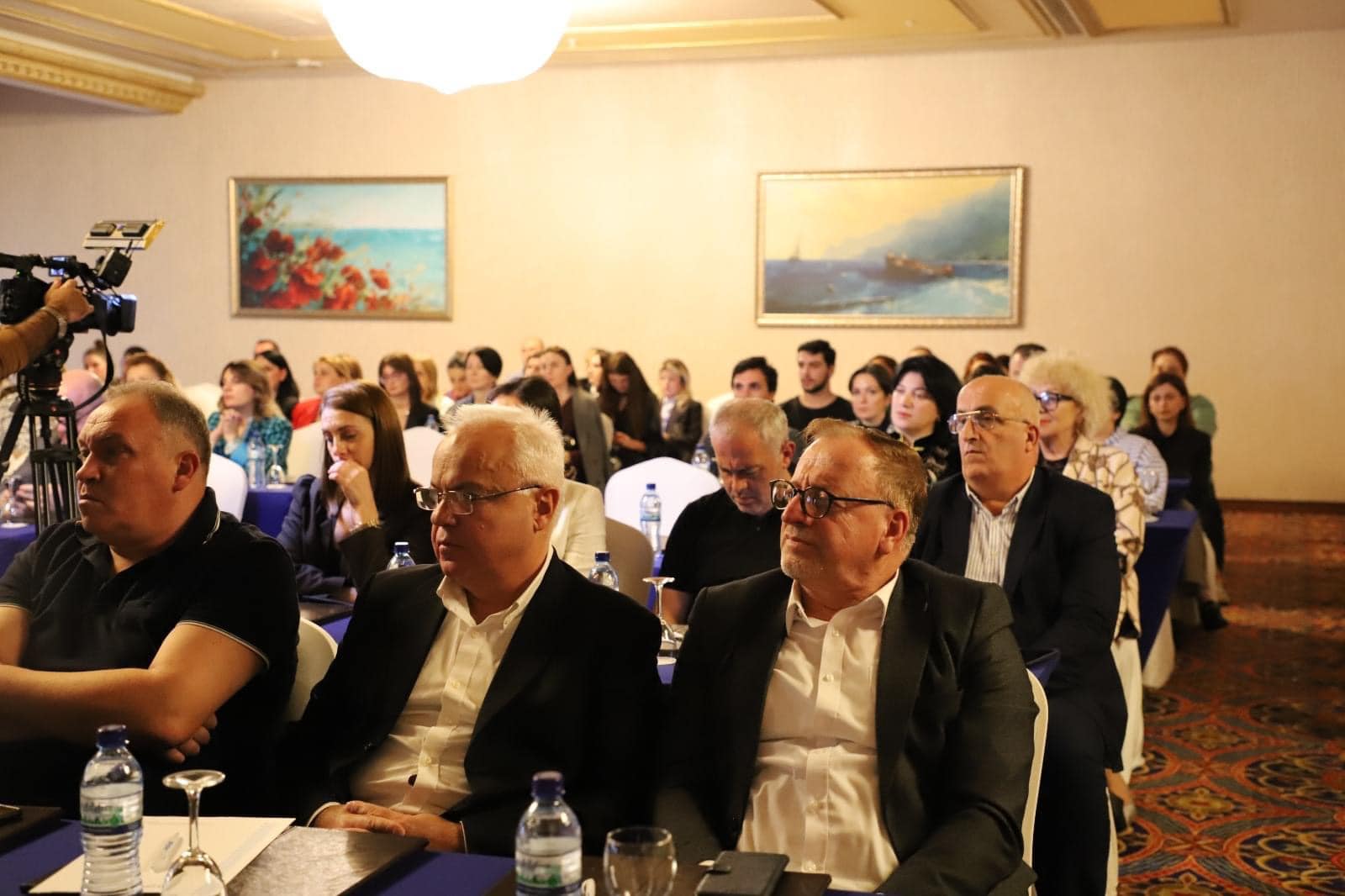 საინფორმაციო შეხვედრა საჯარო და კერძო სექტორის წარმომადგენლებთან