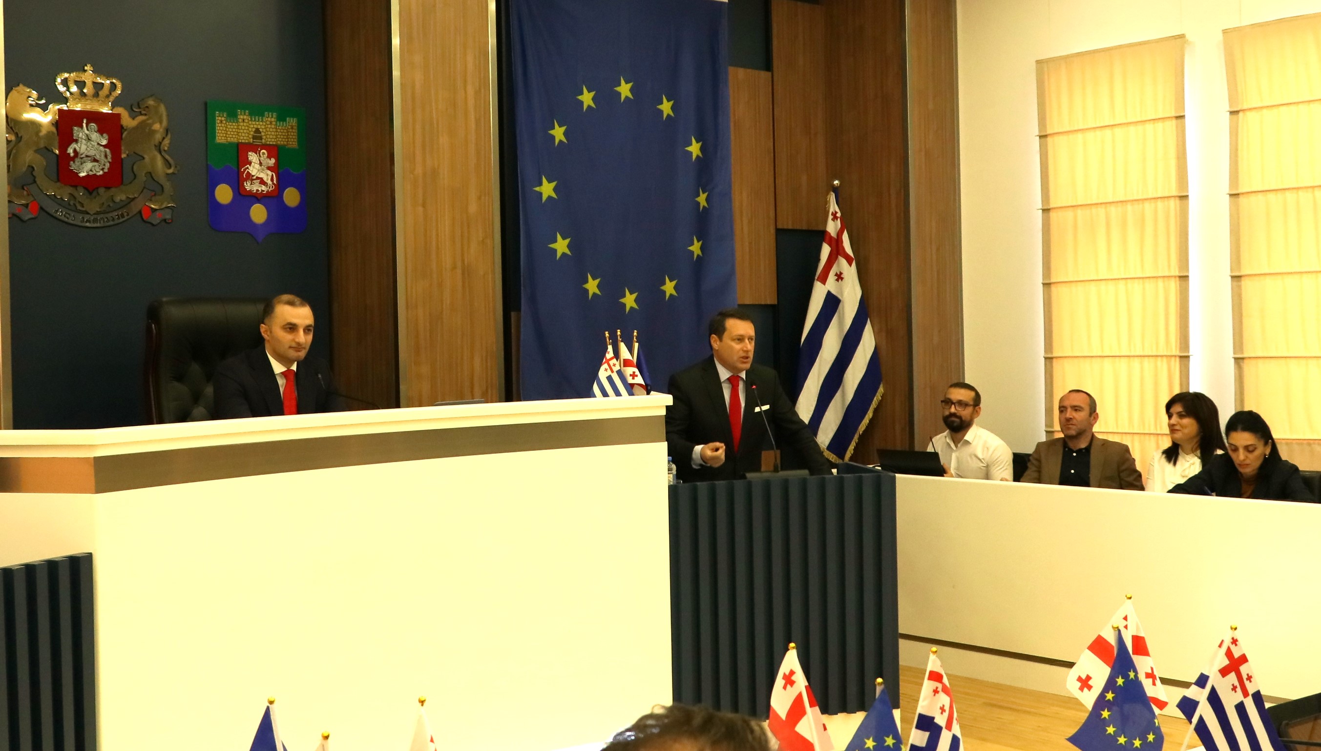 უმაღლეს საბჭოში საშემოდგომო სესია დაიხურა