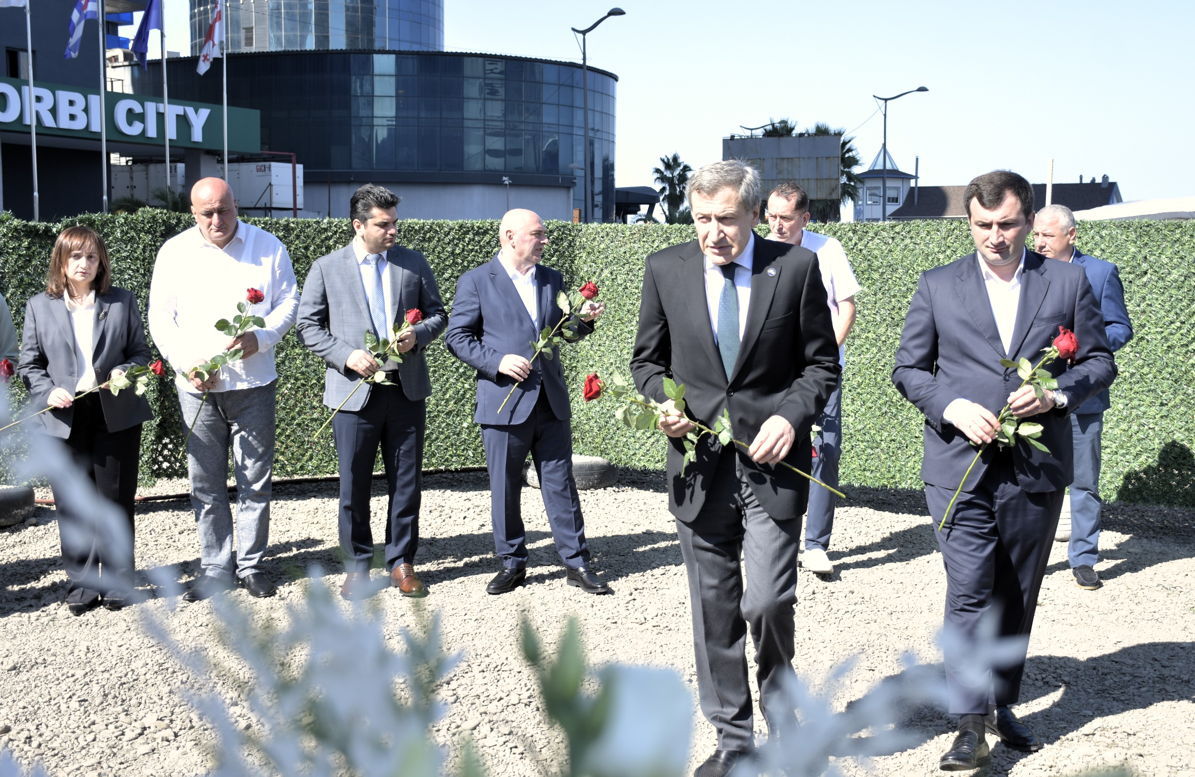  სოხუმის დაცემიდან 30 წლისთავზე საქართველოს ერთიანობისთვის დაღუპულები გაიხსენეს