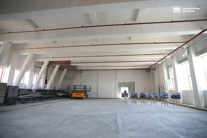 ირაკლი კობახიძე ბათუმის მე-16 საჯარო სკოლის სამშენებლო სამუშაოებს გაეცნო