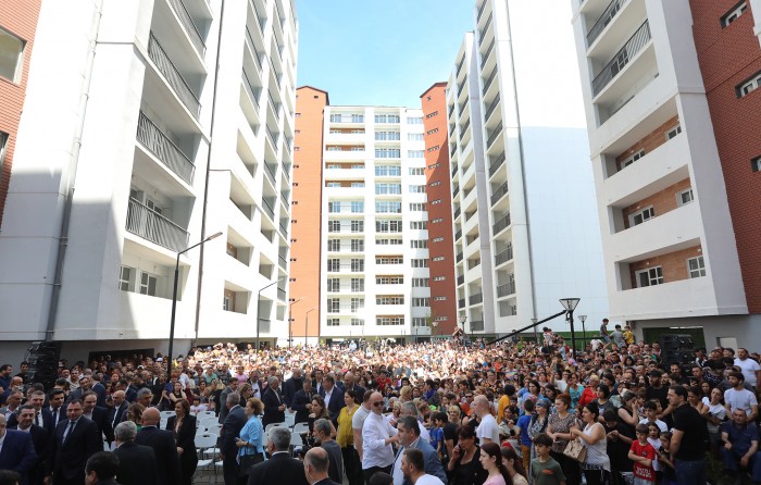 „ოცნების ქალაქში“ მცხოვრებლებს ახალი ბინები გადაეცათ