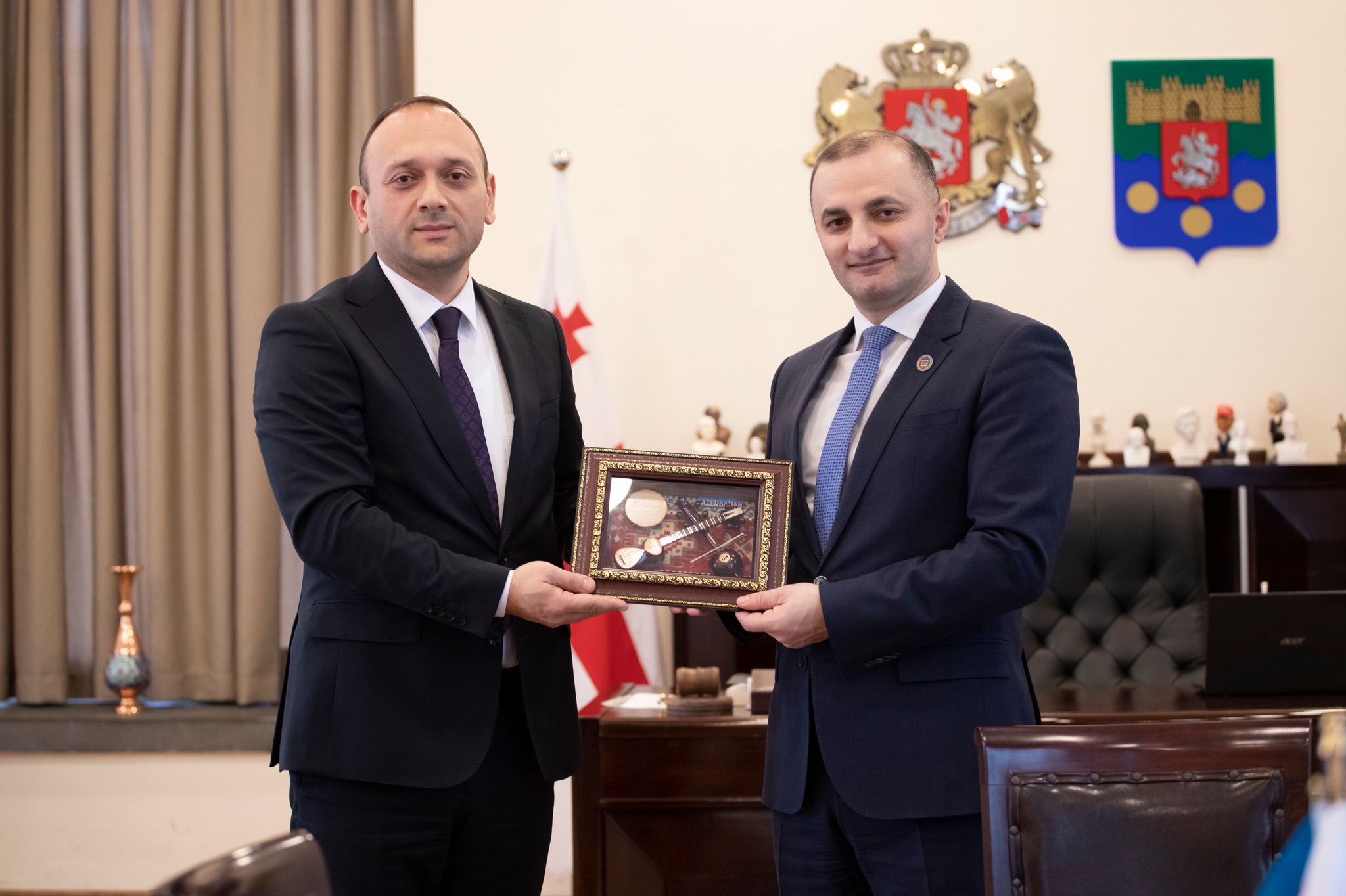 დავით გაბაიძემ ფუად აზიზოვს უმასპინძლა