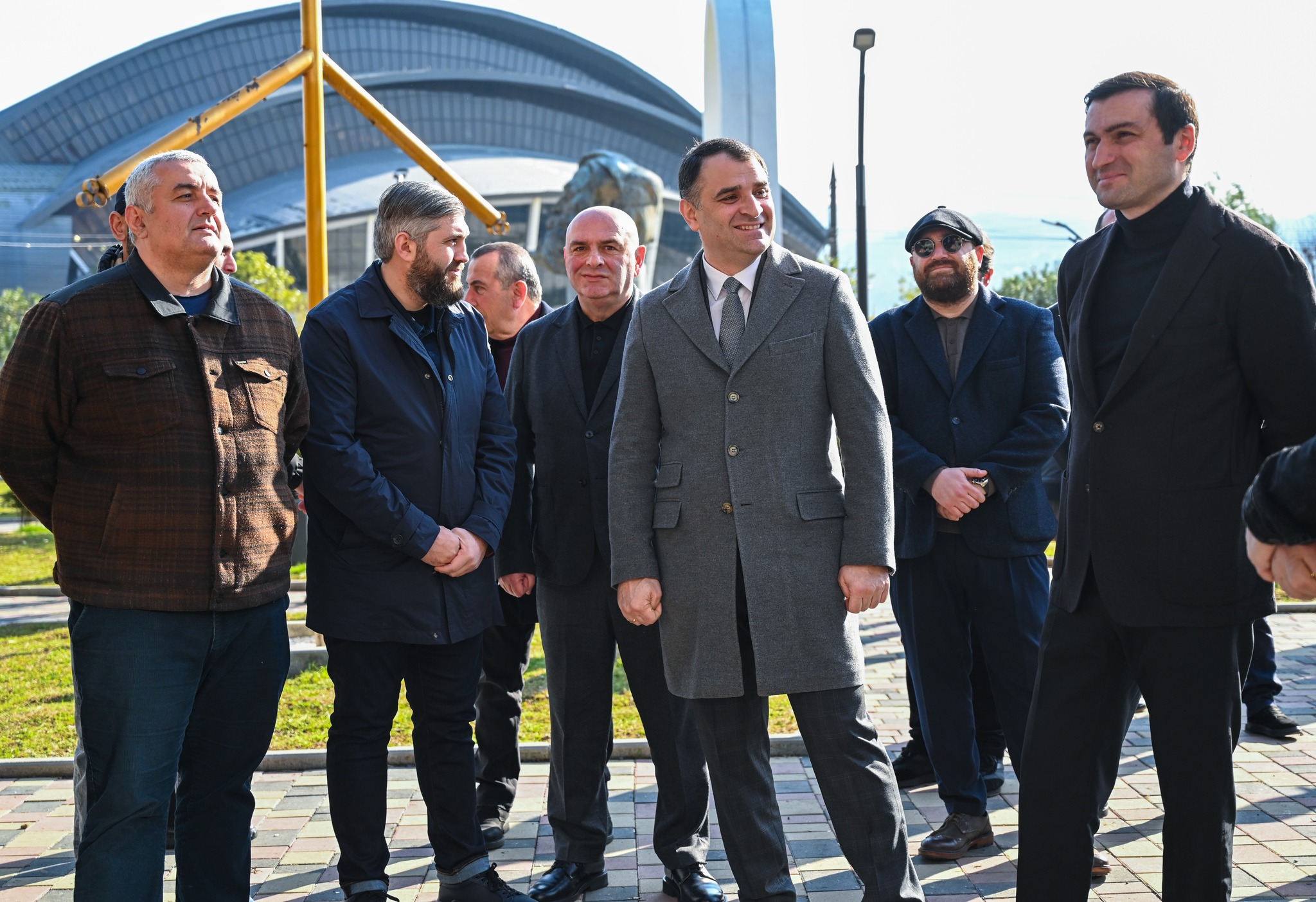 ბათუმში სკვერების, პარკების მოწყობა-რეაბილიტაცია გრძელდება 