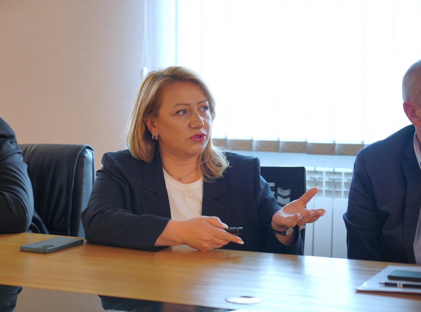 აჭარის უმაღლესი საბჭოს წევრი - მარინე გვიანიძე ავტონომიური რესპუბლიკის ფინანსთა და ეკონომიკის სამინისტროს 2026-2029 წლების პრიორიტეტების პრეზენტაციას დაესწრო