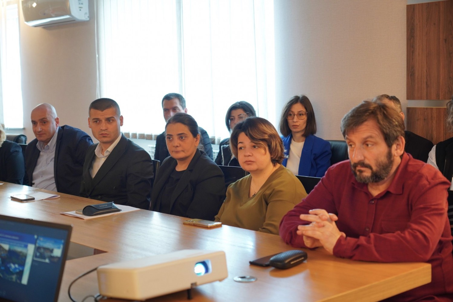 აჭარის უმაღლესი საბჭოს წევრი - მარინე გვიანიძე ავტონომიური რესპუბლიკის ფინანსთა და ეკონომიკის სამინისტროს 2026-2029 წლების პრიორიტეტების პრეზენტაციას დაესწრო