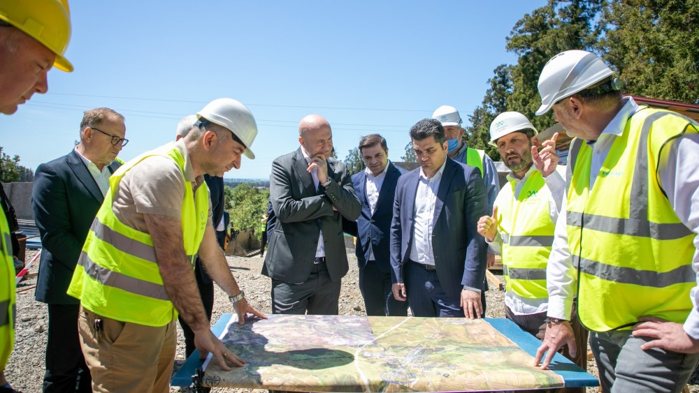 ცოტნე ანანიძე, აჭარის მთავრობის თავმჯდომარე - სულხან თამაზაშვილი, ოჩხამურში, თანამედროვე წყლის რეზერვუარის სამშენებლო სამუშაოებს გაეცნენ