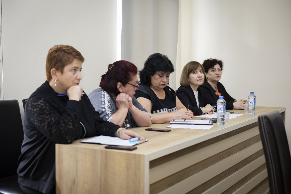 განათლების, მეცნიერების, კულტურისა და სპორტის საკითხთა კომიტეტის სხდომა