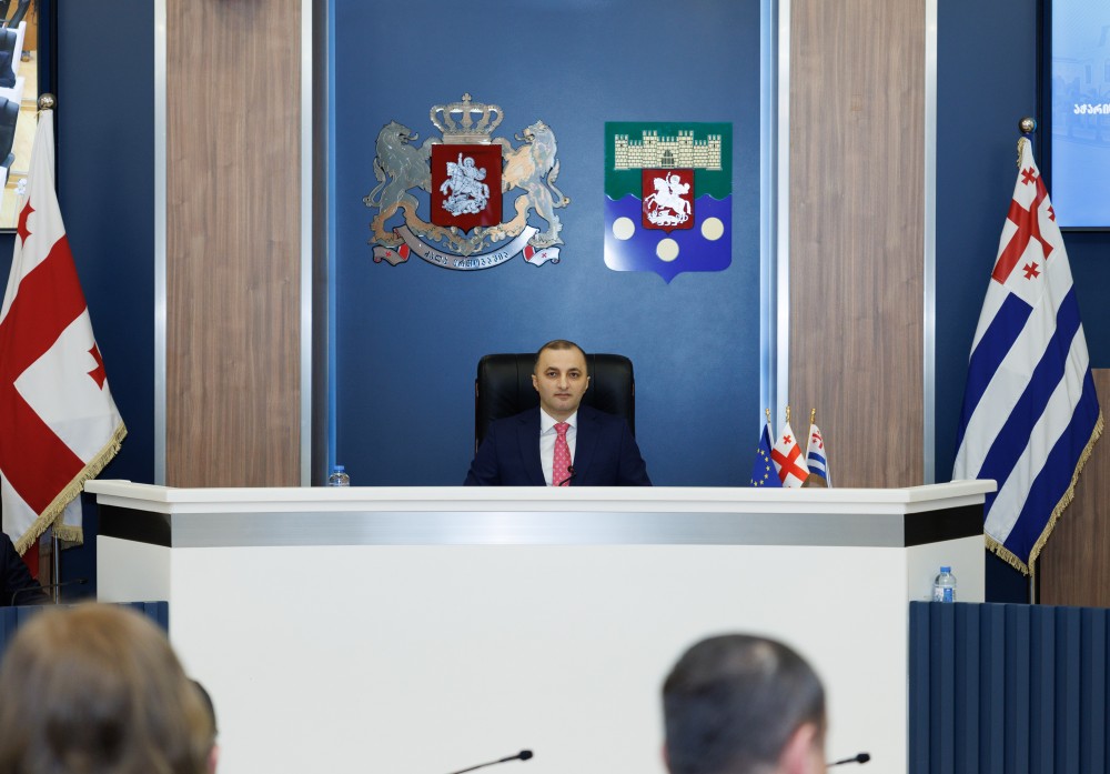 უმაღლესმა საბჭომ აჭარის მთავრობა დაამტკიცა 