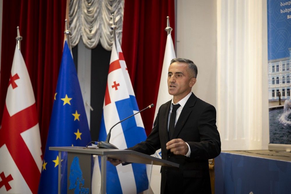 დავით გაბაიძე ბათუმის სახელმწიფო უნივერსიტეტში გამართულ სამეცნიერო ღონისძიებას დაესწრო