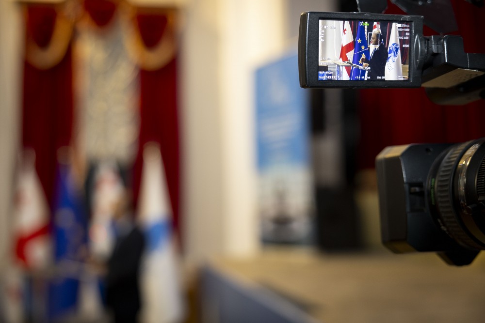 დავით გაბაიძე ბათუმის სახელმწიფო უნივერსიტეტში გამართულ სამეცნიერო ღონისძიებას დაესწრო