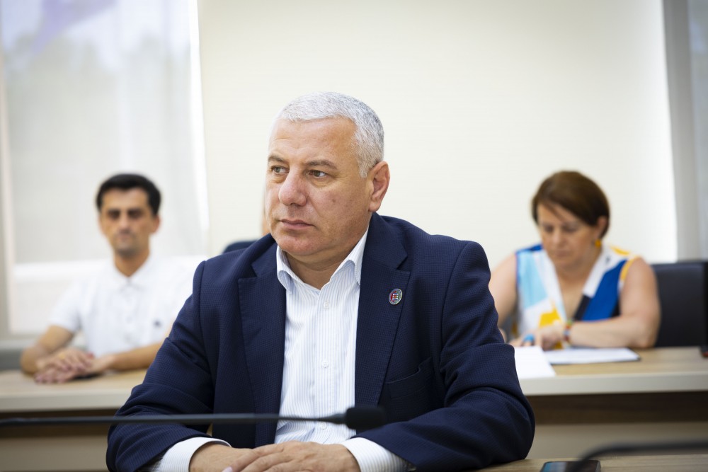 ბიუროს სხდომა