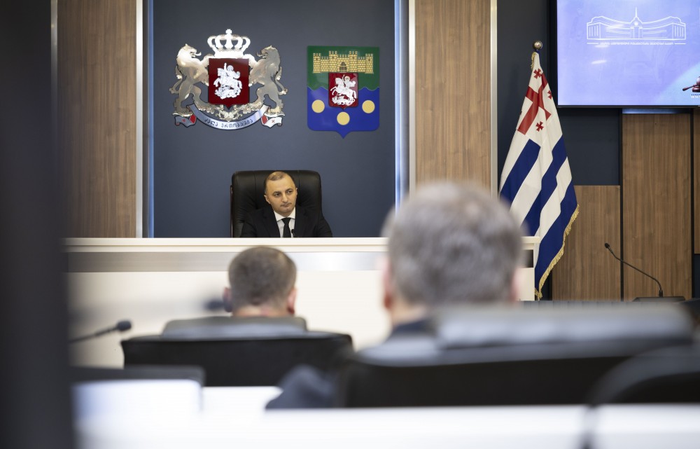 აჭარის უმაღლესმა საბჭომ ნინო ჩხეტიასა და არჩილ სამნიძის უფლებამოსილება ცნო