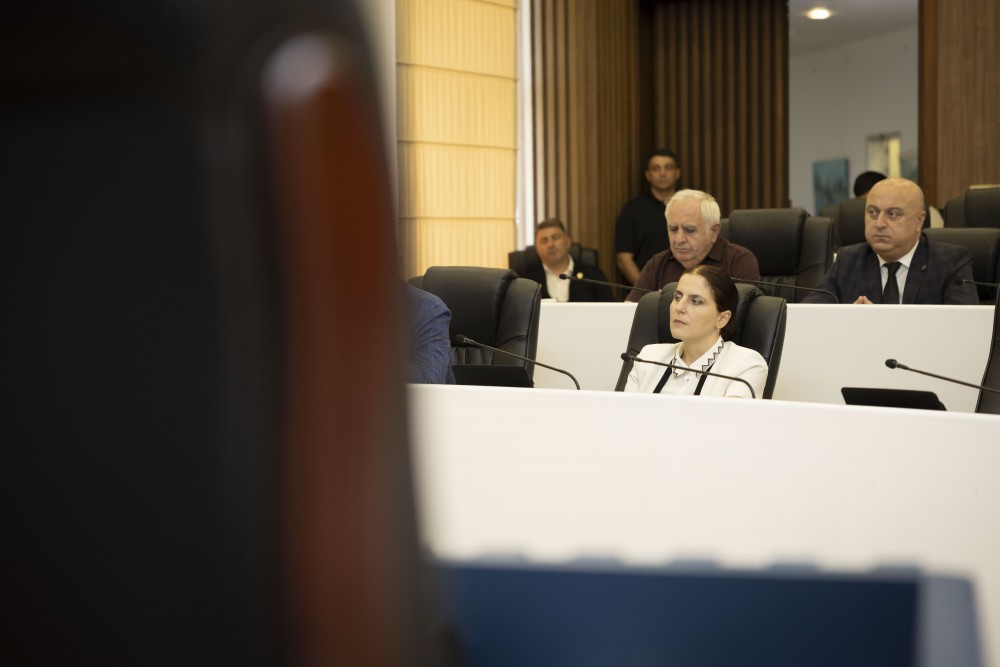 აჭარის უმაღლესმა საბჭომ ნინო ჩხეტიასა და არჩილ სამნიძის უფლებამოსილება ცნო