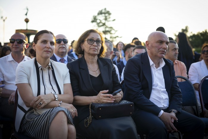 ბათუმის სახელმწიფო უნივერსიტეტში კურსდამთავრებულთა გაცილების 88-ე საზეიმო ცერემონია გაიმართა