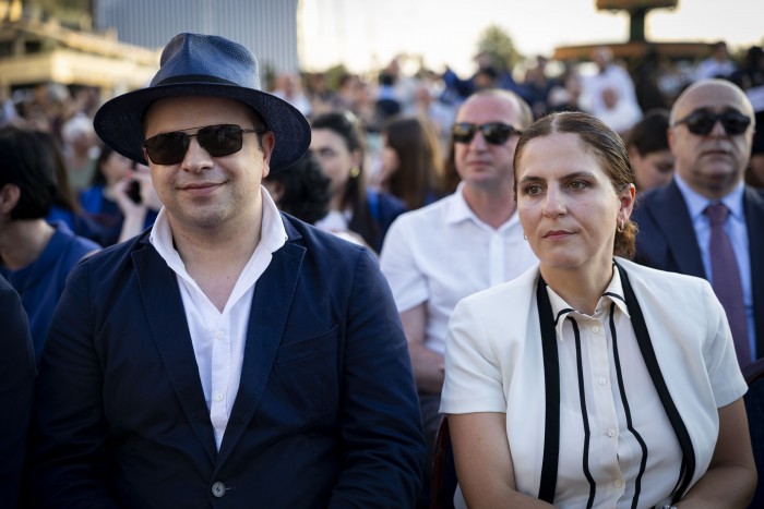 ბათუმის სახელმწიფო უნივერსიტეტში კურსდამთავრებულთა გაცილების 88-ე საზეიმო ცერემონია გაიმართა