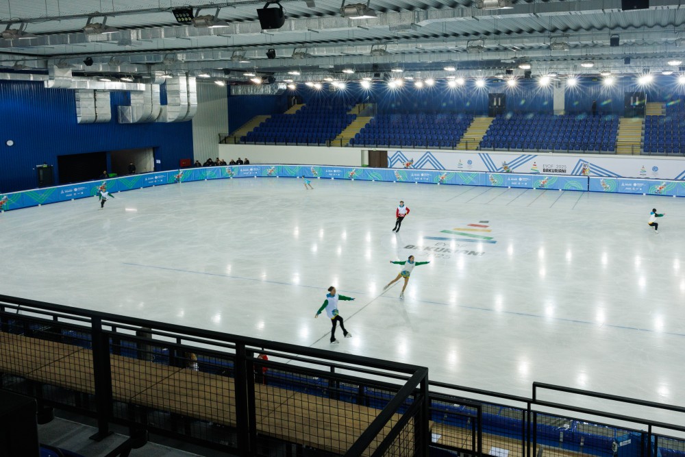 ბათუმში, 1500 მაყურებელზე გათვლილი, საერთაშორისო სტანდარტების ყინულის სასახლე გაიხსნა.