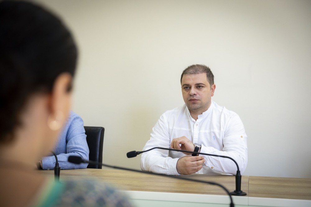 ბიუროს სხდომა