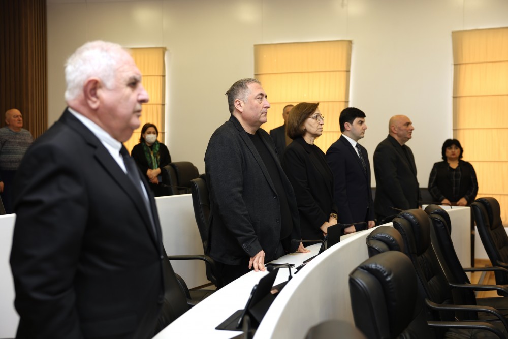 უმაღლეს საბჭოში საგაზაფხულო სესია გაიხსნა