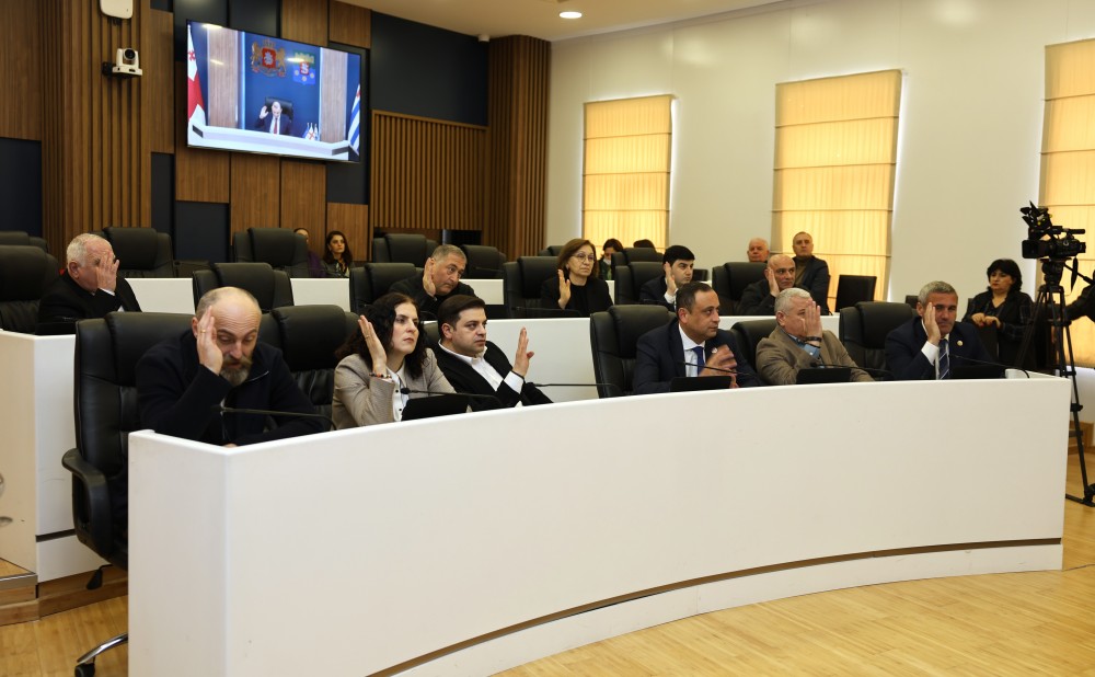 უმაღლეს საბჭოში საგაზაფხულო სესია გაიხსნა