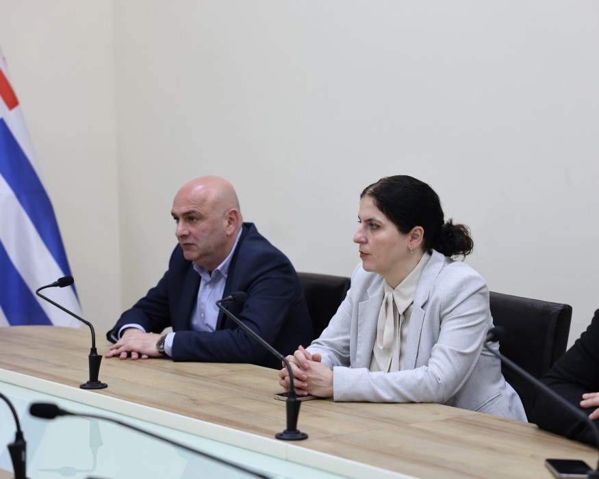 ბიუროს სხდომა