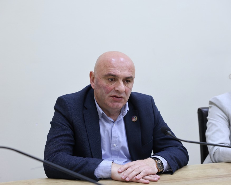 ბიუროს სხდომა